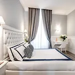 Just For Us - Piazza Di Spagna Affittacamere 4*