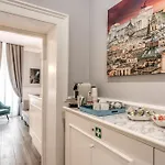 Just For Us - Piazza Di Spagna 4* Roma