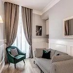 Affittacamere Just For Us - Piazza Di Spagna 4*