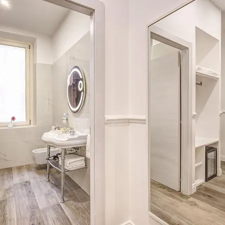 Piazza Di Spagna Just For Us 招待所