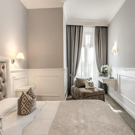 Piazza Di Spagna Just For Us 4*